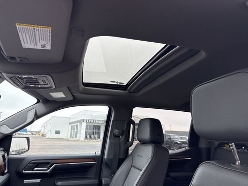 Used 2024 GMC Sierra 1500 Denali w/ Denali Reserve Package image 18