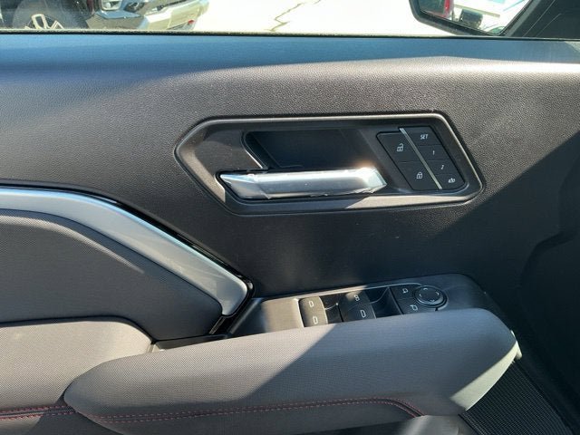 New 2026 Chevrolet Colorado Z71 w/ Technology Package AWD/4WD image 5