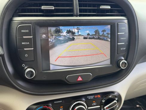 Used 2024 Kia Soul LX w/ Option Group 015 FWD image 24