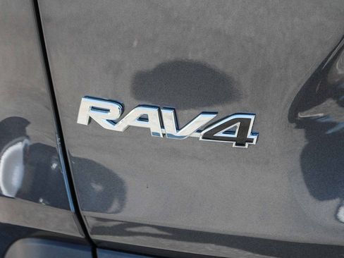 Used 2024 Toyota RAV4 XLE image 9