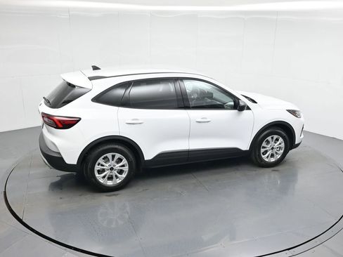 New 2025 Ford Escape Active image 36