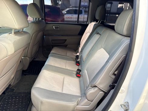 Used 2015 Honda Pilot LX image 11
