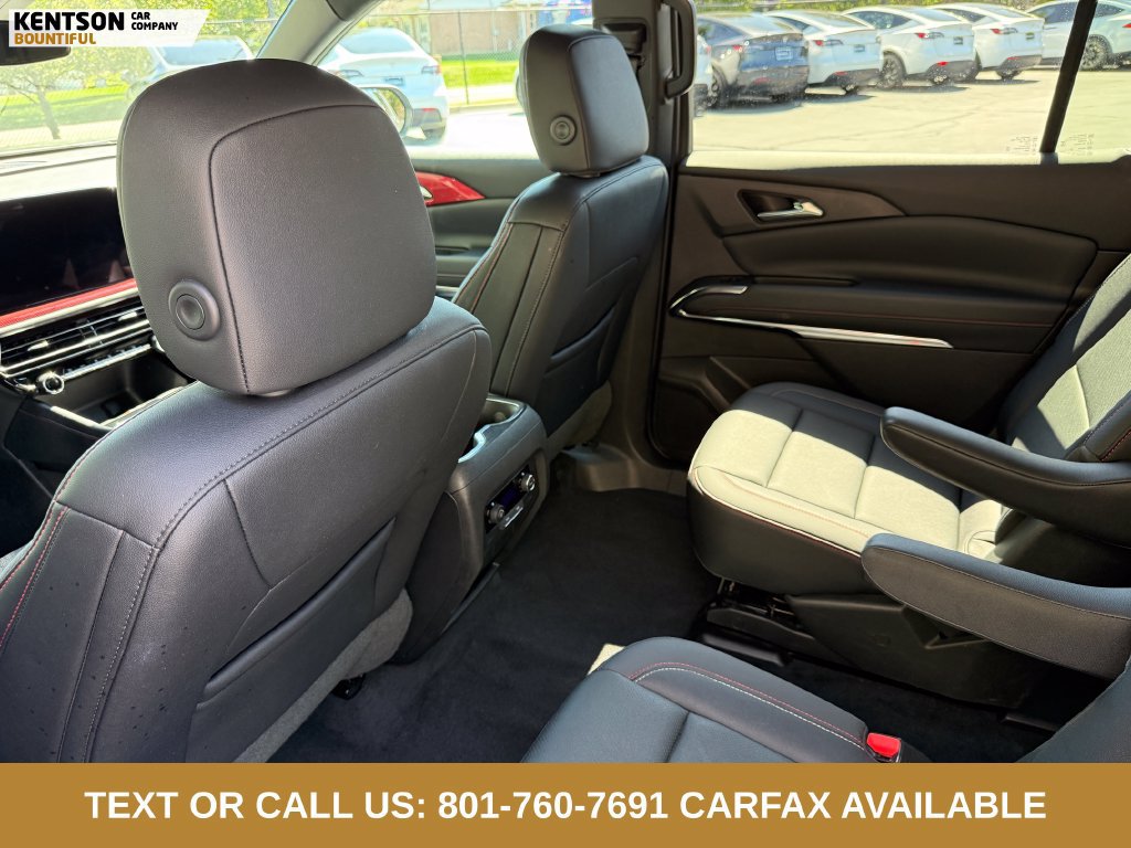 Used 2025 Chevrolet Traverse Z71 AWD/4WD image 34