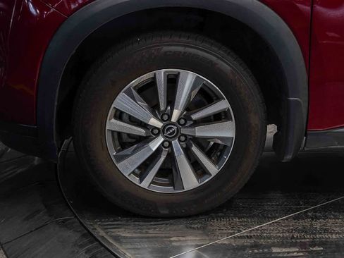 Used 2022 Nissan Pathfinder SL FWD image 9