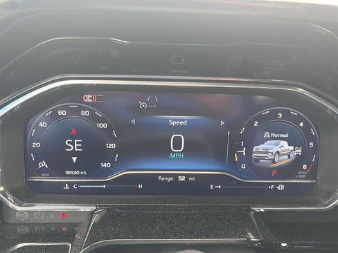 Used 2024 Chevrolet Silverado 1500 RST w/ All Star Edition Plus image 5