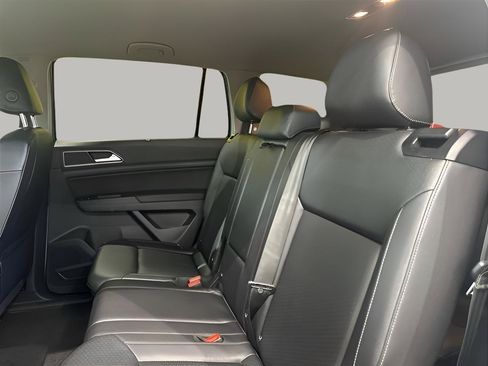 Used 2019 Volkswagen Atlas SE AWD/4WD image 18
