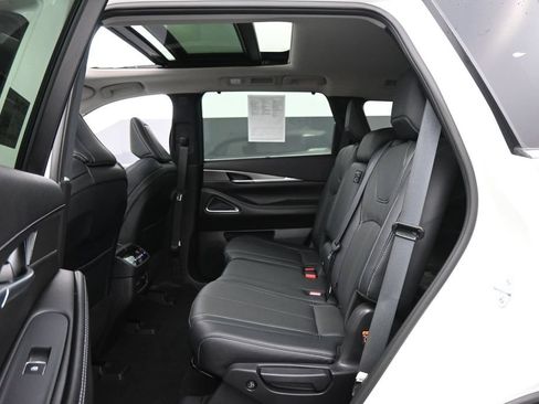 Used 2023 INFINITI QX60 Luxe w/ Performance Audio Package FWD image 20