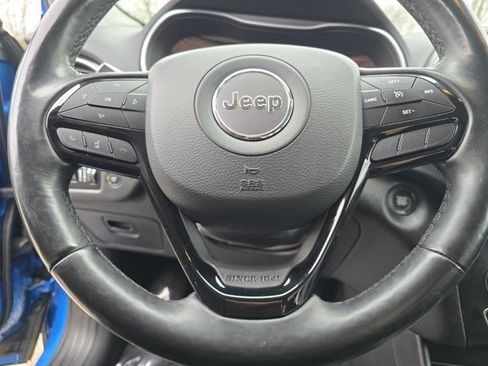 Used 2020 Jeep Cherokee Latitude Plus image 35