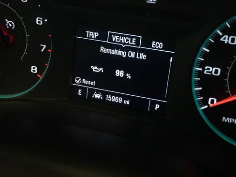Used 2023 Chevrolet Traverse LS FWD image 6