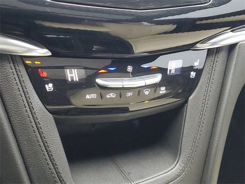 Certified 2020 Cadillac XT6 Sport image 30