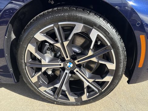 New 2026 BMW 330i xDrive Sedan w/ M Sport Package image 27