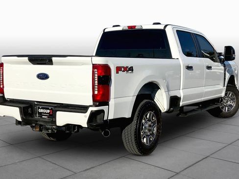 Used 2025 Ford F250 XL w/ STX Appearance Package image 13