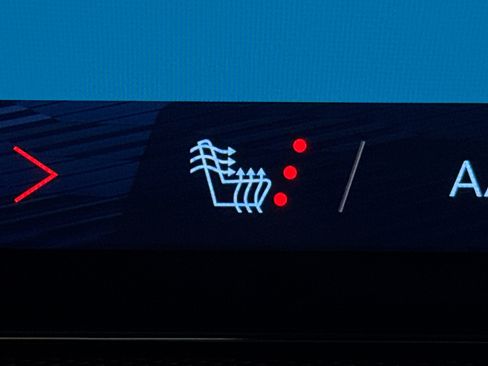 Used 2025 Chevrolet Traverse Z71 w/ Enhanced Driving Package image 24