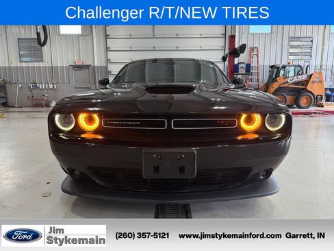Used 2020 Dodge Challenger R/T RWD image 14