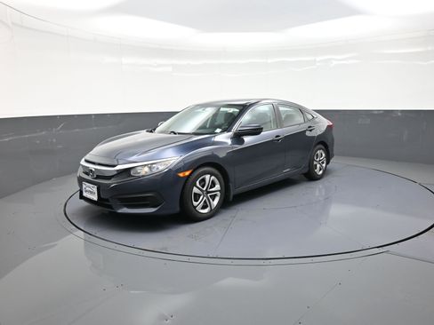 Used 2017 Honda Civic LX image 7