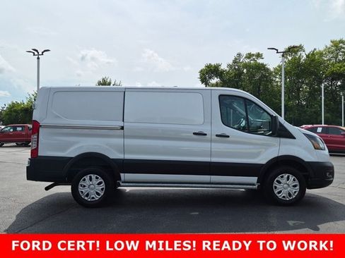 Certified 2025 Ford Transit 250 Low Roof w/ Exterior Upgrade Package RWD image 4