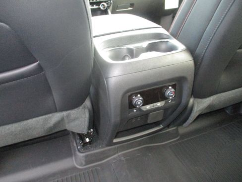 New 2026 Chevrolet Traverse RS w/ LPO, Floor Liner Package image 13