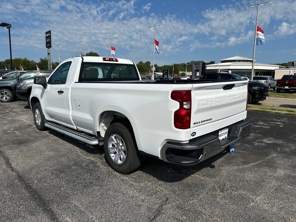 Used 2025 Chevrolet Silverado 1500 W/T RWD image 7