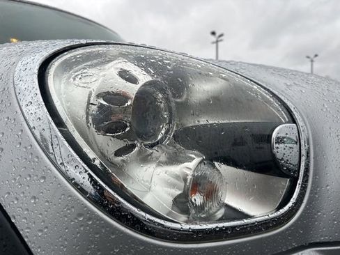 Used 2011 MINI Cooper Countryman S image 29