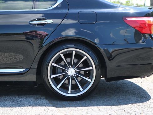 Used 2010 Lexus LS 460 image 7