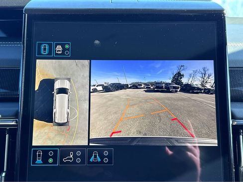 New 2026 GMC Yukon XL Elevation w/ LPO, Get Active Package AWD/4WD image 14