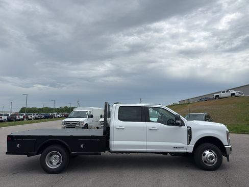 New 2026 Ford F350 Lariat AWD/4WD image 4