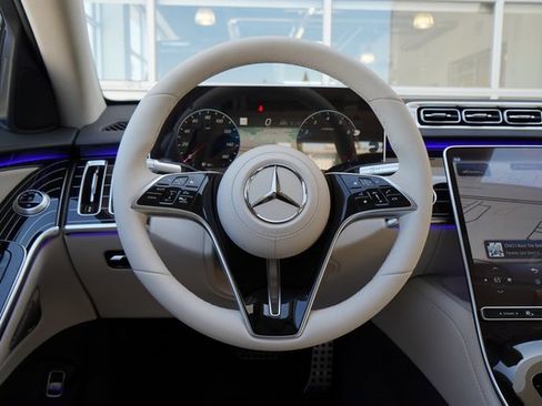 New 2025 Mercedes-Benz S 580 4MATIC Sedan image 21