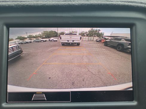 Used 2024 Chevrolet Equinox LT FWD image 19