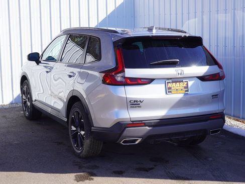 Used 2026 Honda CR-V Sport Touring image 4