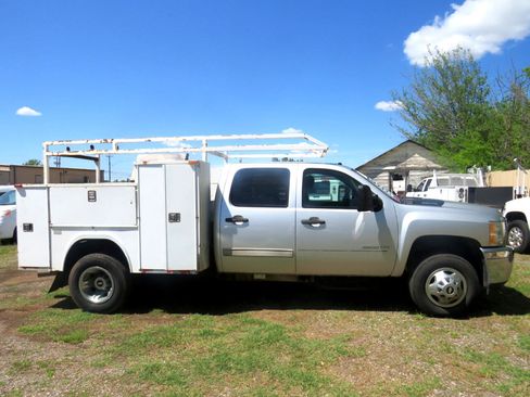 Used 2013 Chevrolet Silverado 3500 LT image 4
