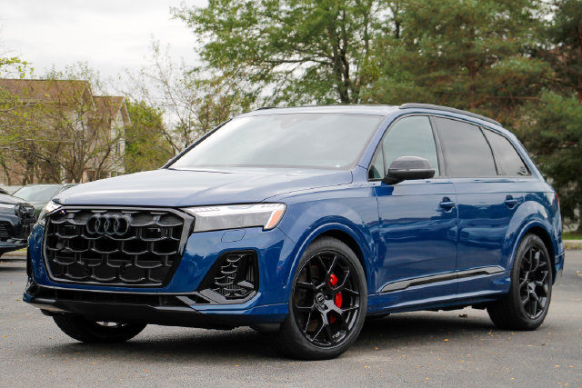 New 2026 Audi SQ7 Prestige AWD/4WD image 20