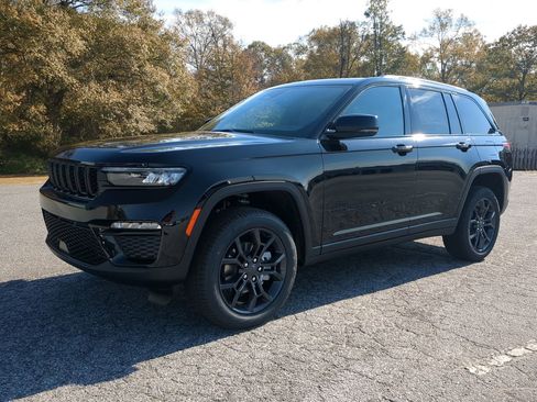 New 2025 Jeep Grand Cherokee Limited image 6