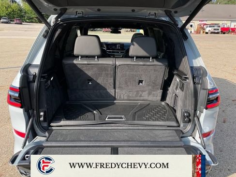 Used 2025 BMW X7 M60i AWD/4WD image 25