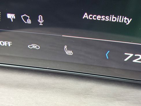 Certified 2025 Audi Q5 Premium w/ Convenience Package image 10