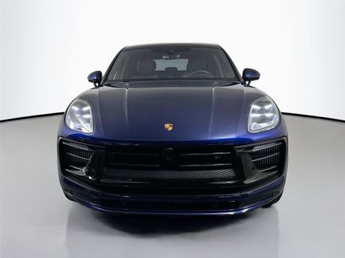Certified 2025 Porsche Macan GTS AWD/4WD image 10