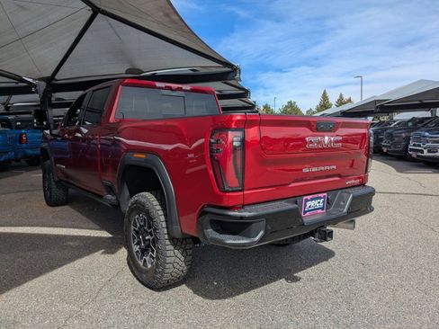 Used 2026 GMC Sierra 2500 AT4X image 7