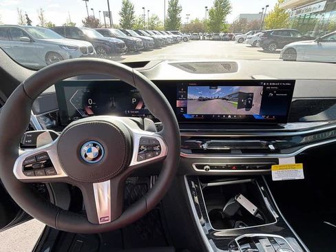 New 2026 BMW X5 xDrive50e AWD/4WD image 11