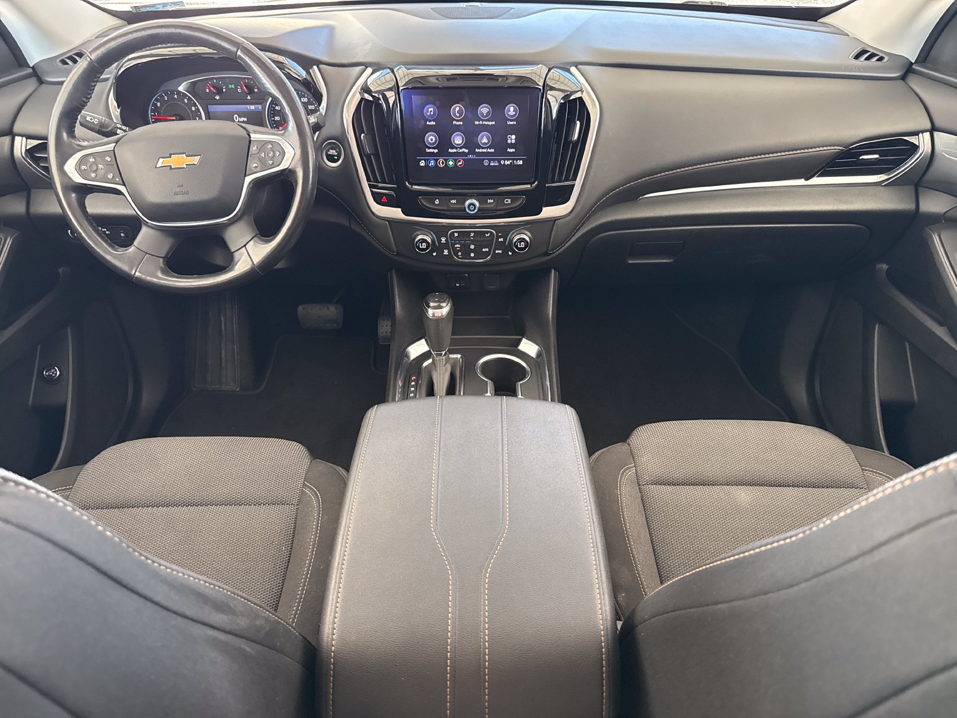 Used 2020 Chevrolet Traverse LT w/ Driver Confidence II Package AWD/4WD image 14