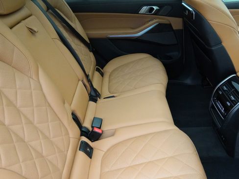 Used 2024 BMW X7 xDrive40i AWD/4WD image 37
