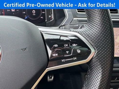 Certified 2024 Volkswagen Tiguan SEL R-Line image 8