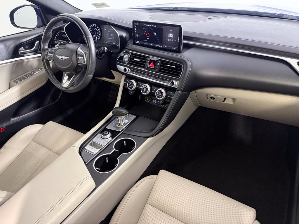 Used 2022 Genesis G70 2.0T RWD image 13