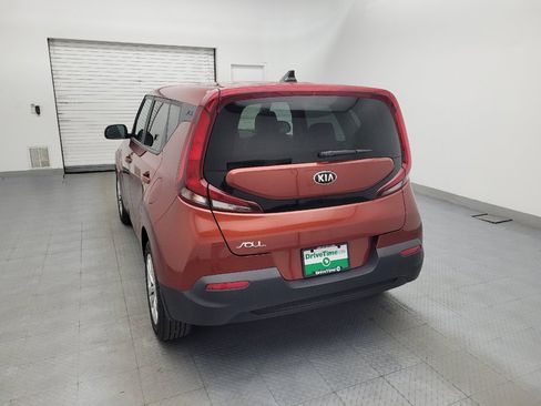 Used 2021 Kia Soul LX FWD image 6