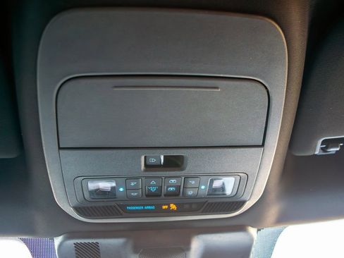 Used 2023 Ford F150 XLT w/ Equipment Group 302A High image 30