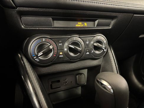 Used 2018 Toyota Yaris iA image 22