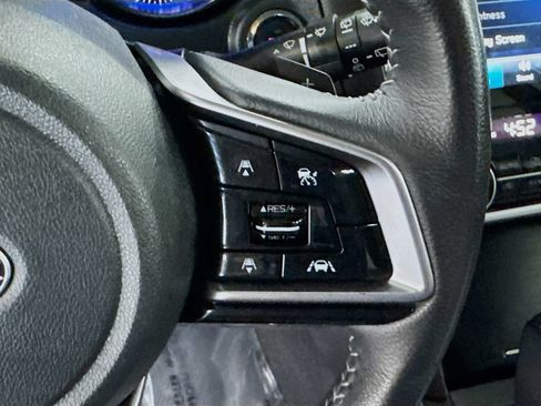 Used 2019 Subaru Outback 2.5i Limited AWD/4WD image 9