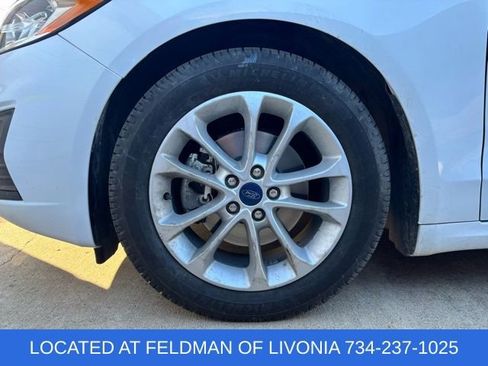 Used 2020 Ford Fusion SE image 6