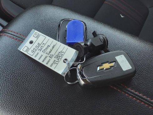 Used 2024 Chevrolet Equinox RS w/ LPO, Floor Liner Package image 31