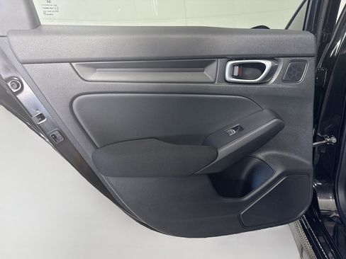 Used 2023 Honda Civic Sport image 26