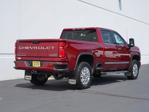 Certified 2024 Chevrolet Silverado 3500 High Country w/ High Country Premium Package AWD/4WD image 3