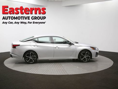 Used 2024 Nissan Altima 2.5 SR image 43